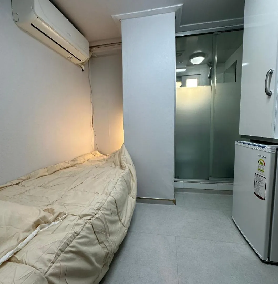 Hostel Ivy Residence Seoul South Korea